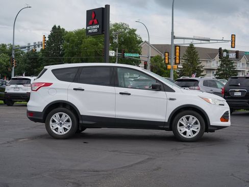Used 2016 Ford Escape S FWD image 2