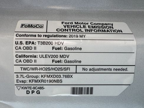 Used 2019 Ford Transit 250 148 Medium Roof RWD image 22