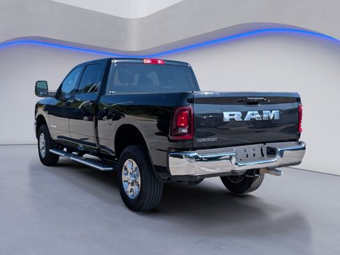 Used 2026 RAM 2500 Big Horn AWD/4WD image 6