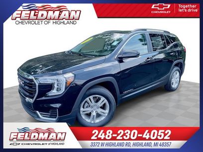 Used 2024 GMC Terrain SLE w/ Driver Convenience Package