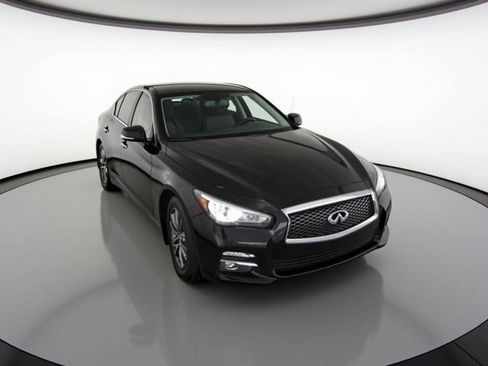 Used 2016 INFINITI Q50 3.0t Premium w/ Cargo Package image 3