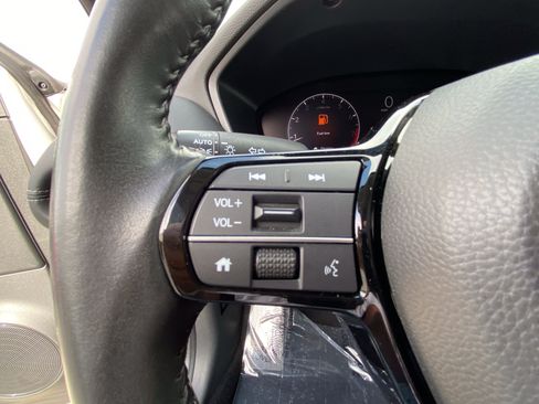 Certified 2025 Honda HR-V EX-L image 26
