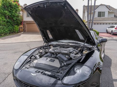 Used 2005 Aston Martin Vanquish S image 13