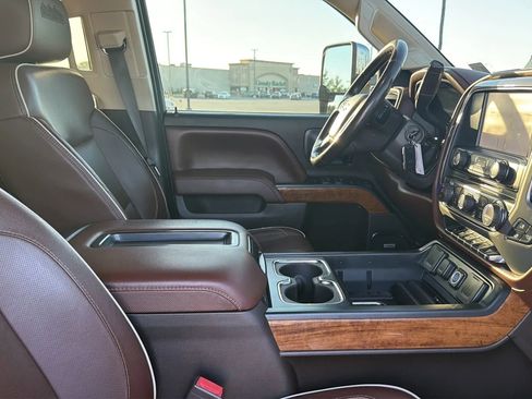 Used 2015 Chevrolet Silverado 2500 High Country w/ Duramax Plus Package AWD/4WD image 90