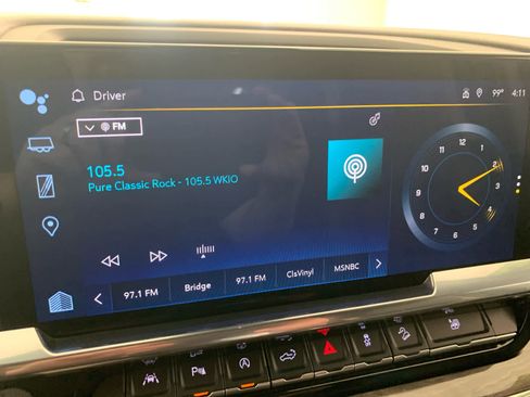 Used 2023 Chevrolet Silverado 1500 LTZ w/ Technology Package AWD/4WD image 38