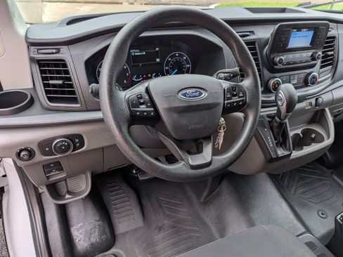 Used 2024 Ford Transit 250 Low Roof w/ Exterior Upgrade Package RWD image 10