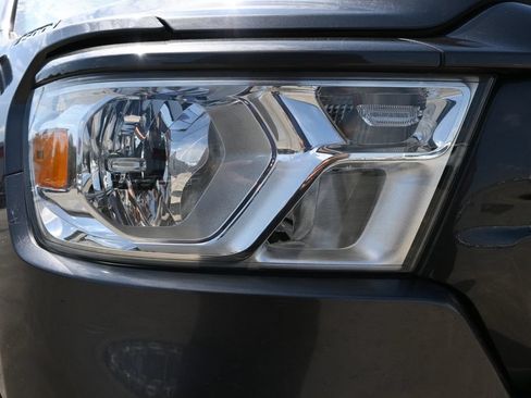 Used 2022 RAM 1500 Big Horn AWD/4WD image 26