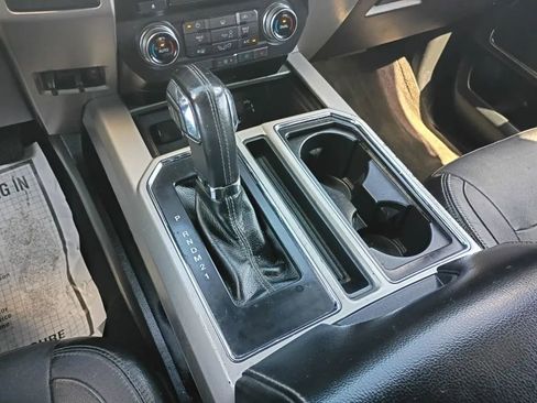 Used 2015 Ford F150 Lariat w/ Equipment Group 502A Luxury RWD image 14