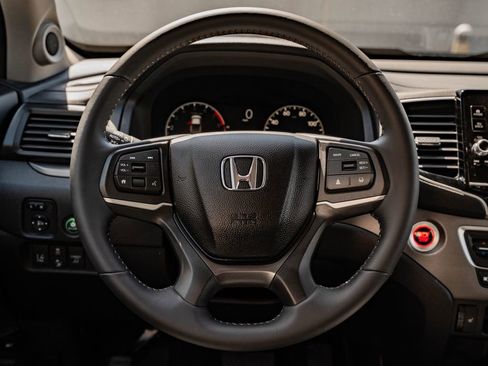 Used 2025 Honda Ridgeline RTL image 39