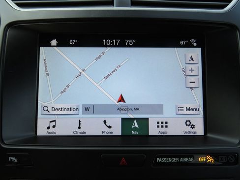 Used 2019 Ford Explorer XLT w/ Equipment Group 202A AWD/4WD image 28