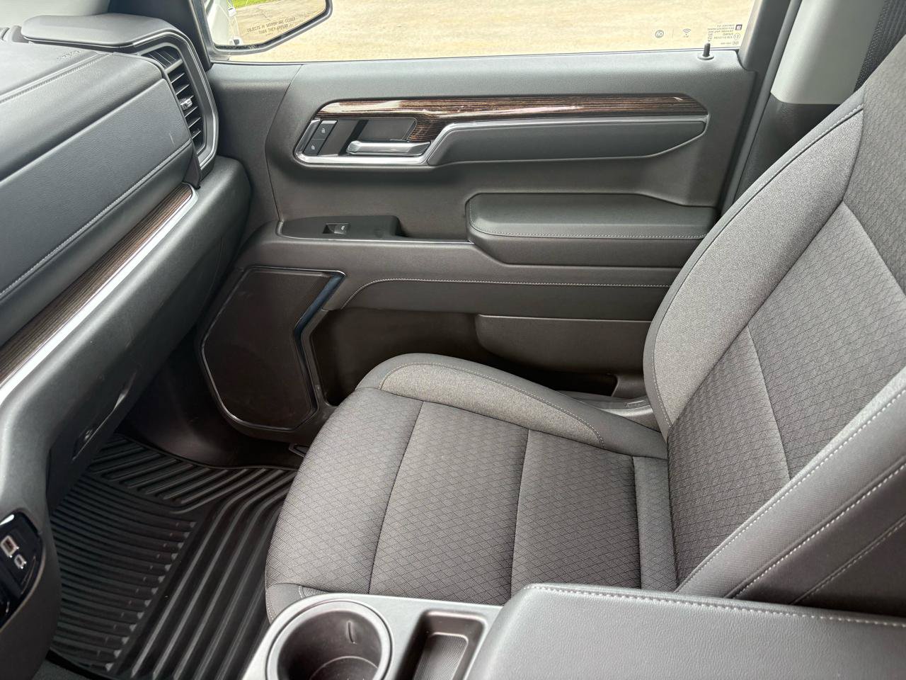 Used 2024 GMC Sierra 1500 Elevation AWD/4WD image 26