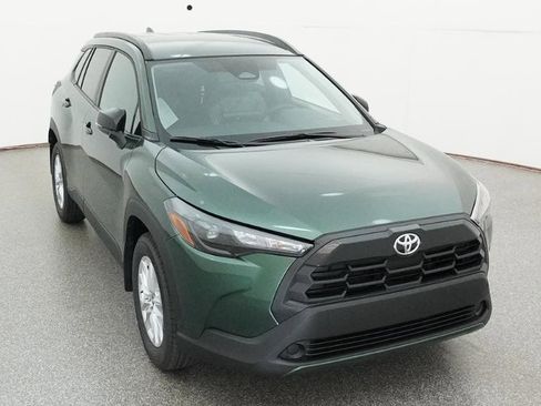 New 2026 Toyota Corolla Cross LE image 5