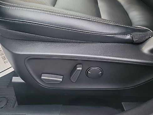 Certified 2023 Ford Escape Platinum image 49