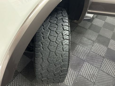 Used 2018 Ford F150 King Ranch image 39