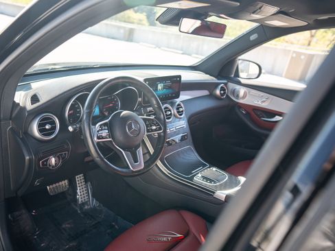 Used 2020 Mercedes-Benz GLC 300 4MATIC w/ AMG Line image 13
