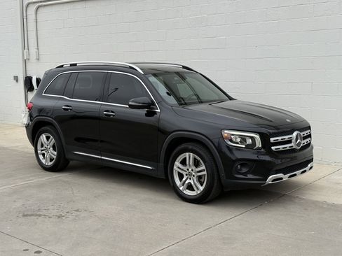 Used 2020 Mercedes-Benz GLB 250 4MATIC image 8