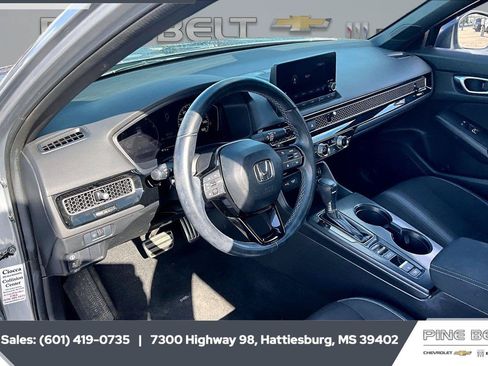 Used 2023 Honda Civic Sport image 12