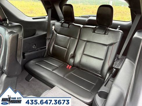 Used 2022 Ford Explorer ST-Line w/ Class IV Trailer Tow Package AWD/4WD image 32