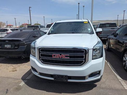 Used 2019 GMC Yukon XL SLT AWD/4WD image 6