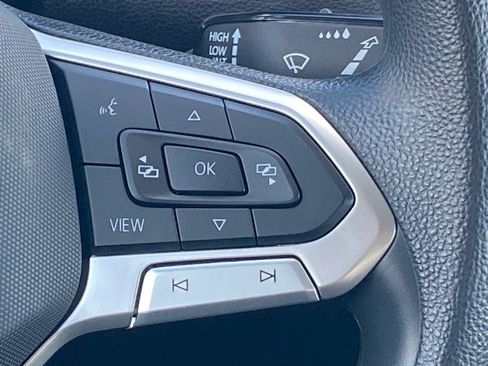 Used 2023 Volkswagen Tiguan S image 8