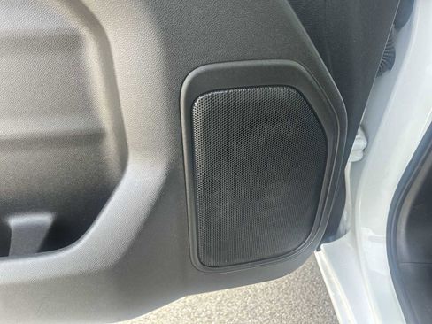 Used 2022 GMC Sierra 2500 Pro w/ Fleet Convenience Package image 21