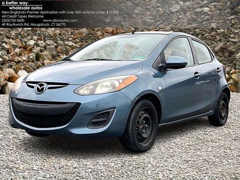 Used 2014 MAZDA MAZDA2 Sport image 1