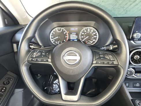Used 2025 Nissan Sentra S FWD image 22