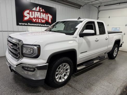 Used 2019 GMC Sierra 1500 SLE w/ SLE Value Package image 1