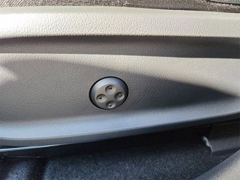 Certified 2024 Mercedes-Benz EQB 250+ image 17