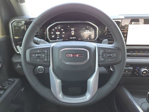 New 2026 GMC Sierra 1500 SLT w/ SLT Premium Plus Package AWD/4WD image 32
