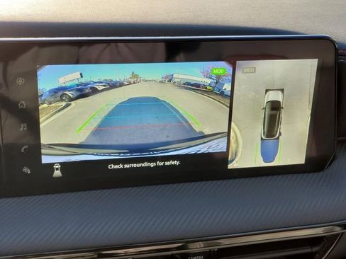 Certified 2025 Nissan Kicks SR image 28