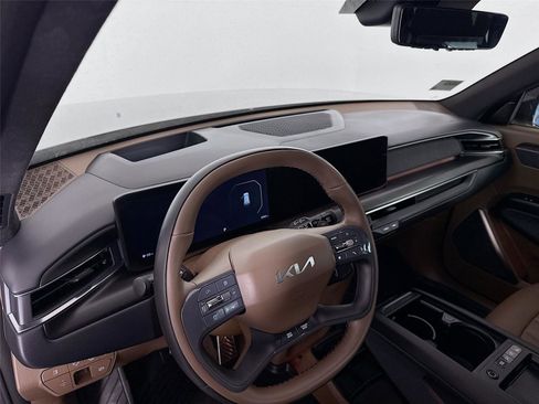 Used 2026 Kia EV9 GT-Line image 9