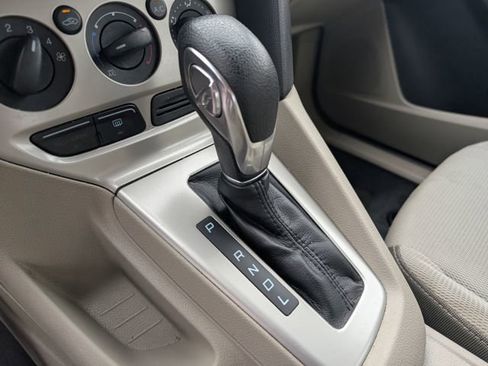 Used 2012 Ford Focus SE image 23