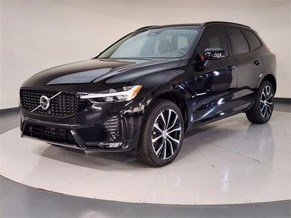New 2025 Volvo XC60 B5 Plus w/ Climate Package