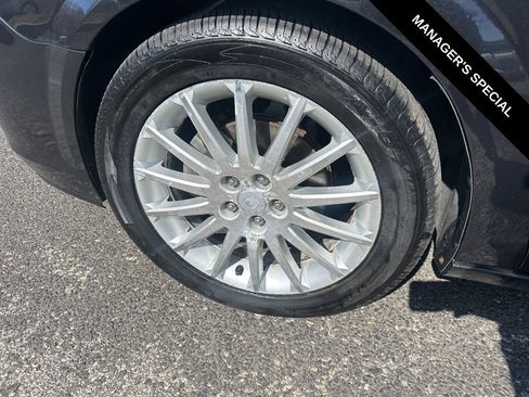 Used 2008 Saturn Aura XR image 9