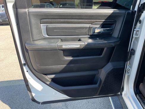 Used 2018 RAM 3500 Laramie Longhorn image 21