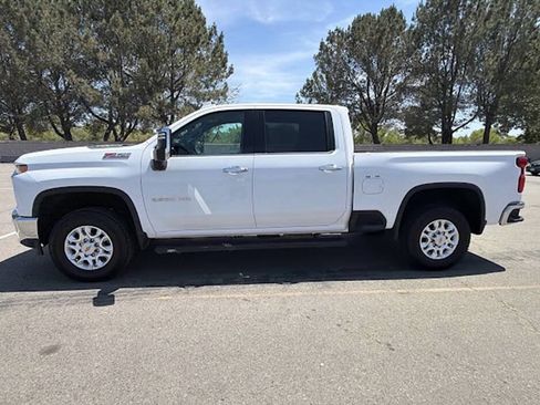 Used 2023 Chevrolet Silverado 2500 LTZ w/ LTZ Plus Package AWD/4WD image 4