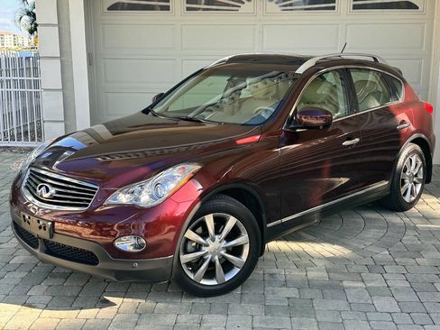 Used 2011 INFINITI EX35 Journey w/ Premium Pkg image 4