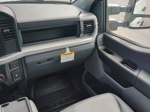 New 2025 Ford F350 XL w/ XL Chrome Package image 16