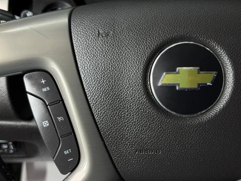 Used 2012 Chevrolet Avalanche LS AWD/4WD image 28