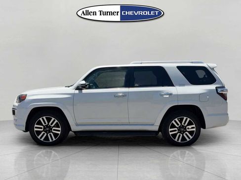 Used 2023 Toyota 4Runner Limited RWD image 6