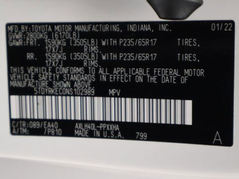 Used 2022 Toyota Sienna XLE FWD image 17