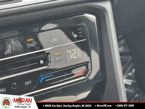 Used 2026 Volkswagen Taos SE FWD image 21