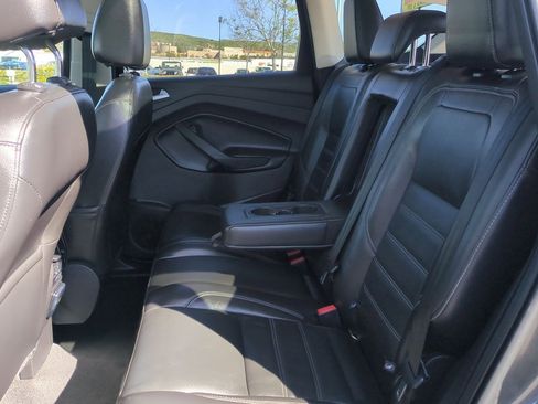 Used 2017 Ford Escape Titanium image 23