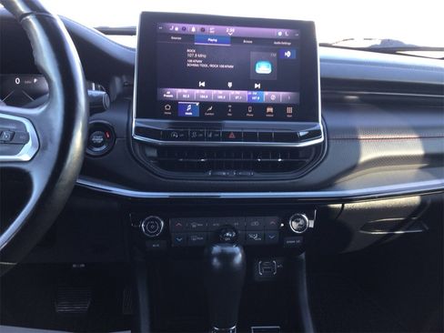 Used 2022 Jeep Compass Trailhawk w/ Trailhawk Elite Group image 13