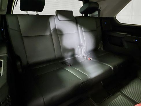 Certified 2024 Toyota Sequoia SR5 image 25