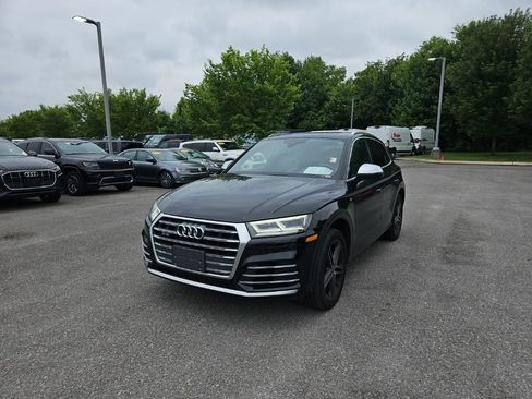 Used 2018 Audi SQ5 Premium Plus w/ Navigation Package AWD/4WD image 3