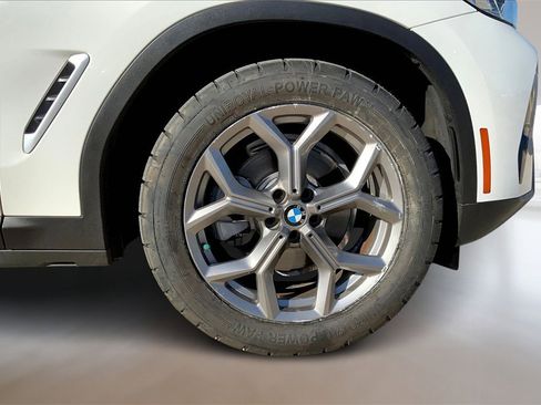 Used 2022 BMW X3 sDrive30i w/ Convenience Package image 9