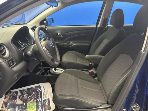 Used 2018 Nissan Versa SV FWD image 12