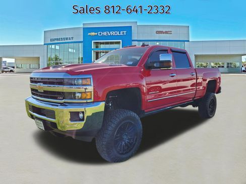 Used 2019 Chevrolet Silverado 2500 LTZ w/ Duramax Plus Package image 3